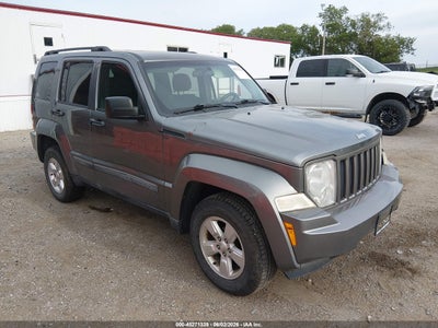 JEEP LIBERTY 2012