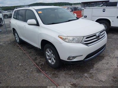 TOYOTA HIGHLANDER 2013