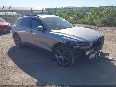 GENESIS GV70 2025