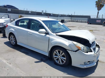 SUBARU LEGACY 2013