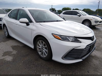 TOYOTA CAMRY 2023