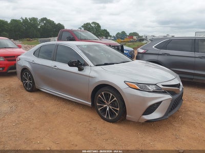 TOYOTA CAMRY 2020