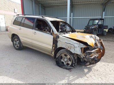 TOYOTA HIGHLANDER 2002