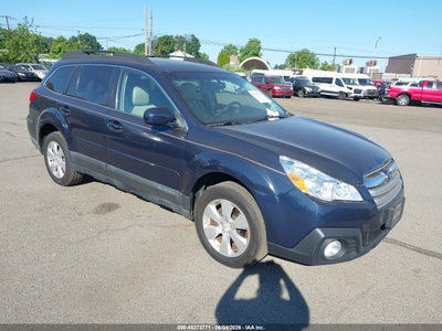 SUBARU OUTBACK 2014