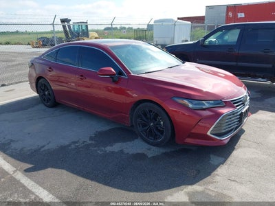TOYOTA AVALON 2019
