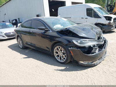 CHRYSLER 200 2015