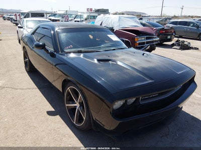 DODGE CHALLENGER 2011