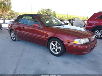VOLVO C70 2001