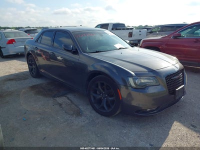 CHRYSLER 300 2022