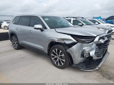 TOYOTA GRAND HIGHLANDER 2024