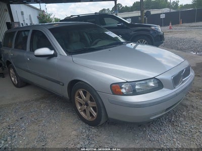 VOLVO V70 2002