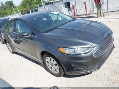 FORD FUSION 2019
