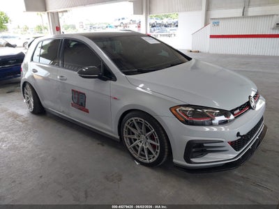 VOLKSWAGEN GOLF GTI 2020