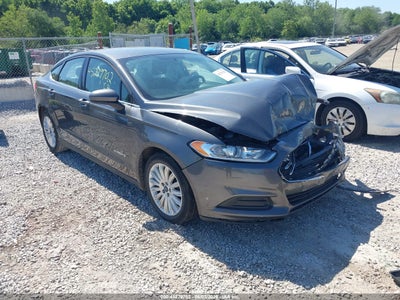 FORD FUSION HYBRID 2016