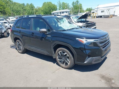 SUBARU FORESTER 2025