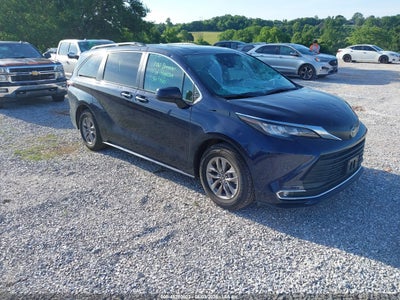 TOYOTA SIENNA 2022