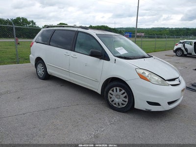 TOYOTA SIENNA 2008