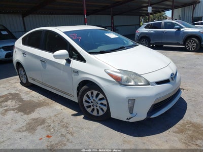 TOYOTA PRIUS PLUG-IN 2013