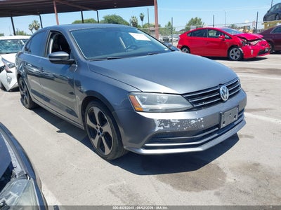 VOLKSWAGEN JETTA 2017