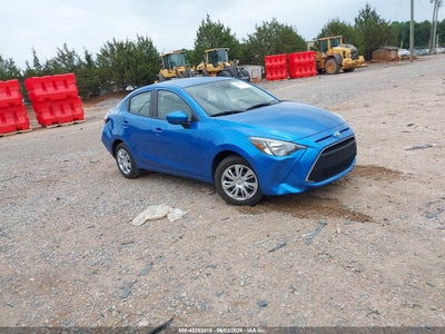 TOYOTA YARIS 2019