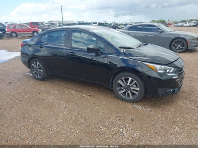 NISSAN VERSA 2025