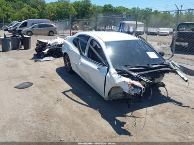 TOYOTA CAMRY 2022