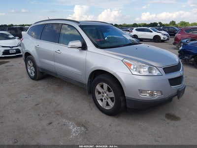 CHEVROLET TRAVERSE 2012