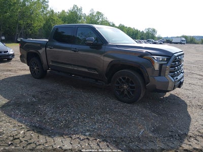 TOYOTA TUNDRA 2022