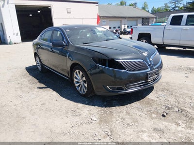 LINCOLN MKS 2015