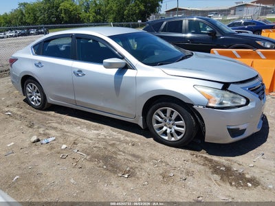 NISSAN ALTIMA 2015