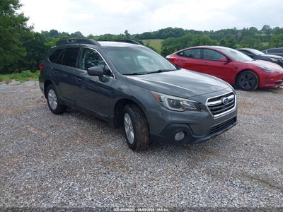 SUBARU OUTBACK 2018