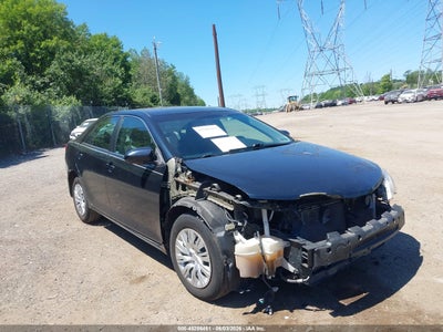 TOYOTA CAMRY 2014