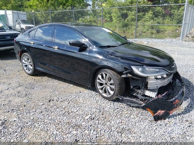 CHRYSLER 200 2015