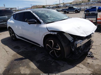 KIA EV6 2024