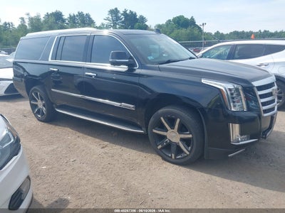 CADILLAC ESCALADE ESV 2016