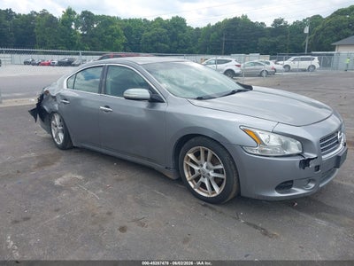 NISSAN MAXIMA 2009