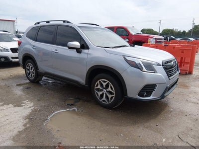 SUBARU FORESTER 2024