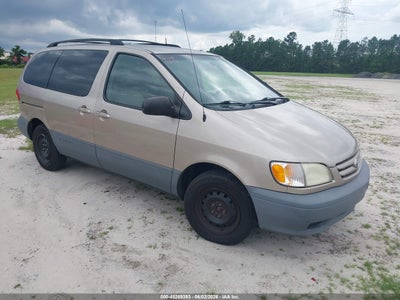 TOYOTA SIENNA 2002