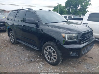 TOYOTA SEQUOIA 2010