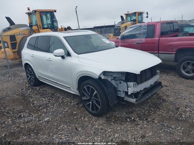 VOLVO XC90 2023