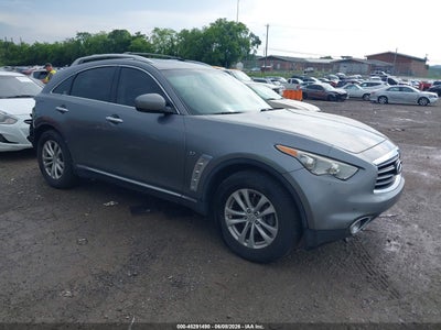 INFINITI QX70 2016
