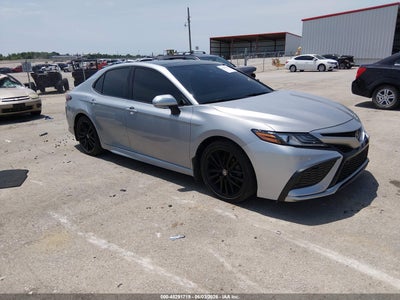 TOYOTA CAMRY 2023