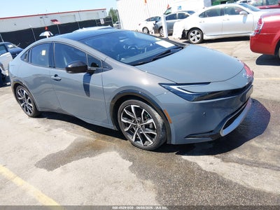 TOYOTA PRIUS PRIME 2024