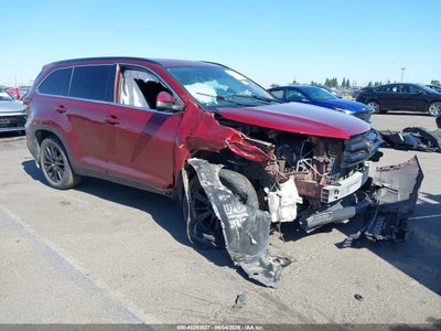 TOYOTA HIGHLANDER 2019