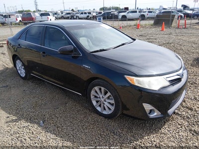 TOYOTA CAMRY HYBRID 2012