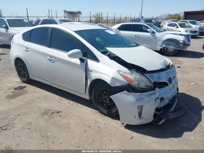 TOYOTA PRIUS 2013