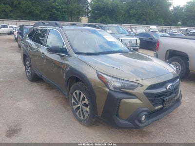 SUBARU OUTBACK 2024