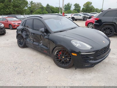 PORSCHE MACAN 2017