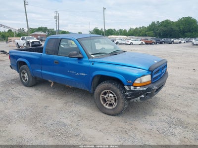 DODGE DAKOTA 2000
