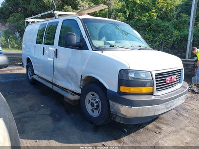 GMC SAVANA 2500 2017